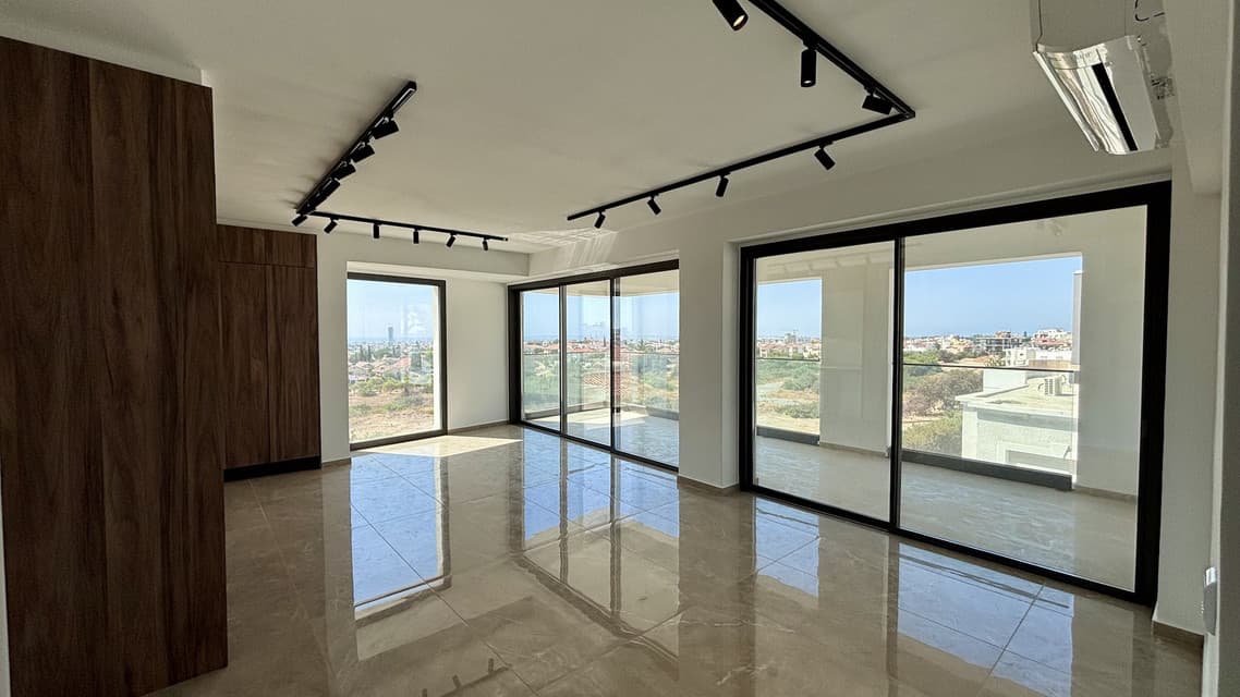 Modern 2 Bedroom Apartment in Limassol, Ekali