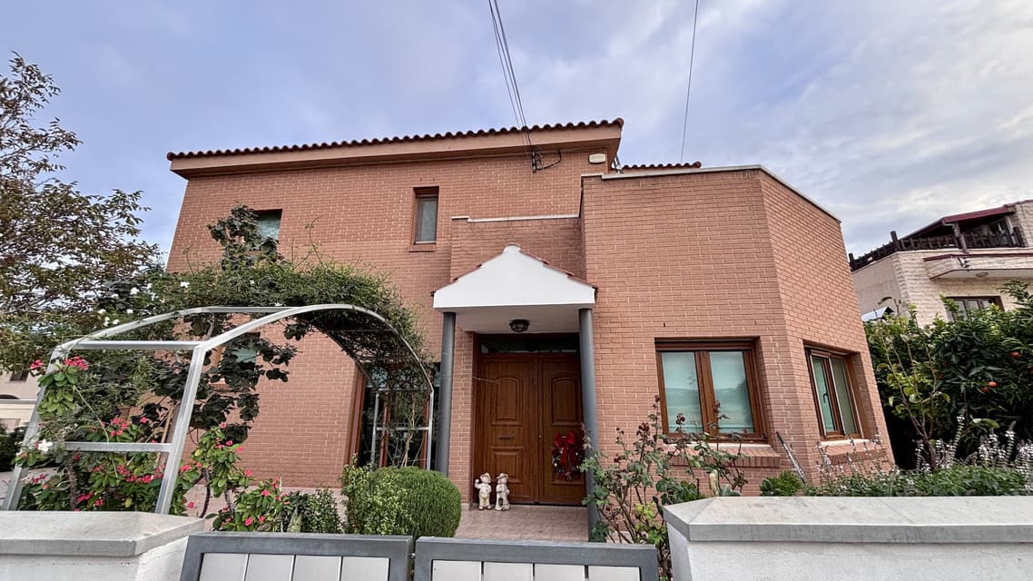 3 Bedroom House in Limassol, Kato Polemidia