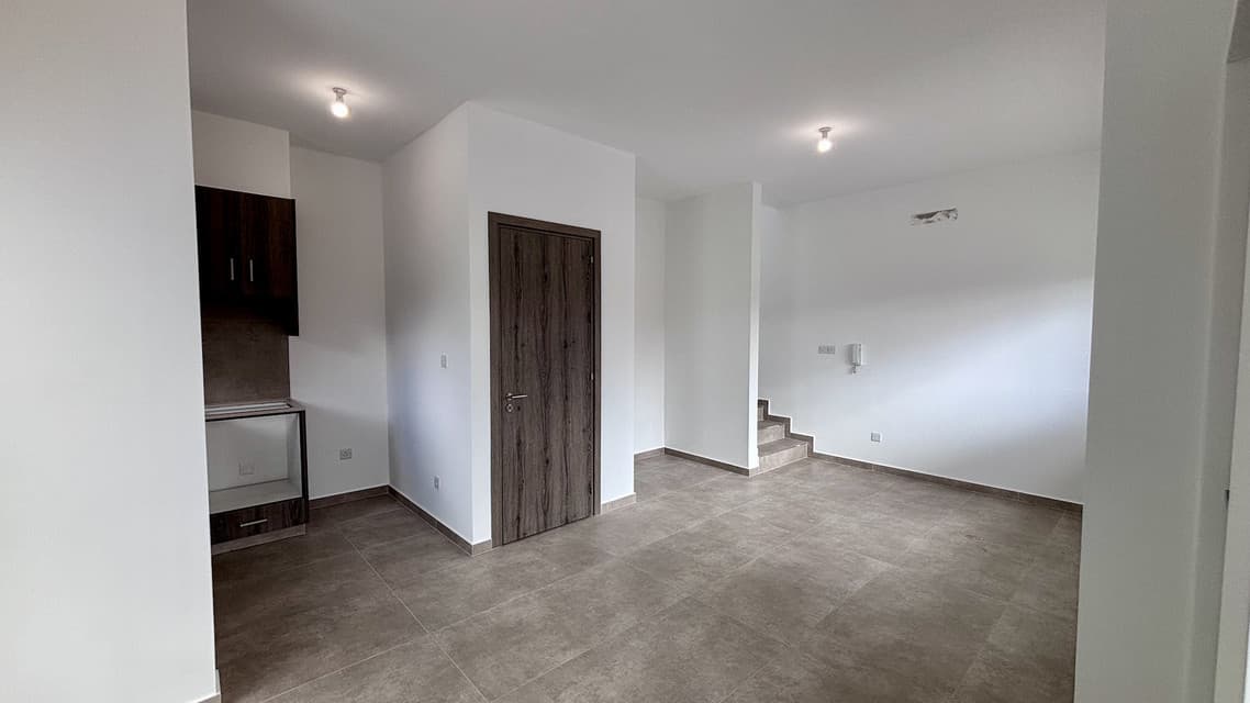 2 Bedroom House in Kato Polemidia