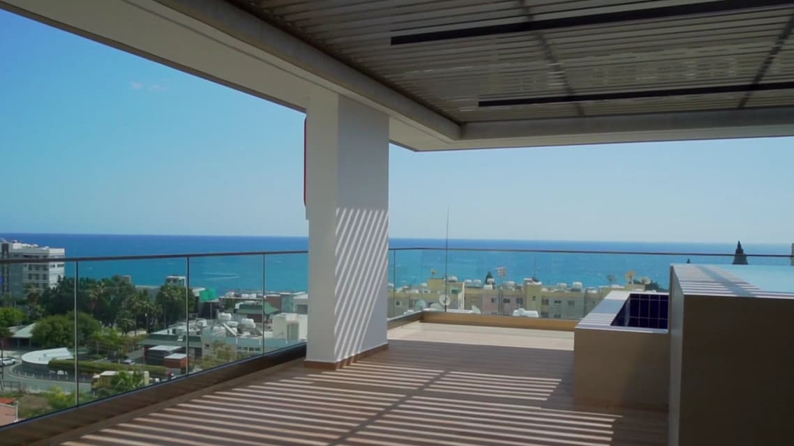 3 Bedroom Penthouse Apartment with Roof Garden in Germasogia